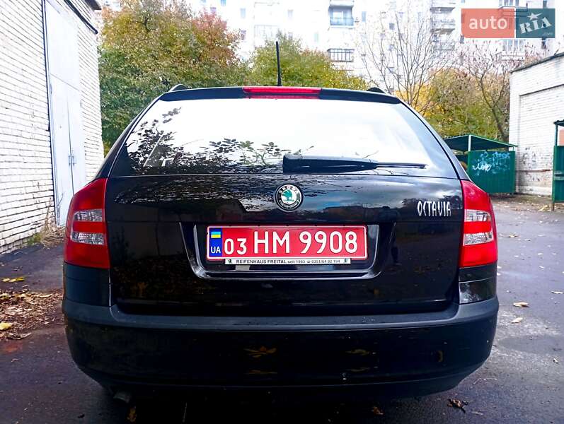 Универсал Skoda Octavia 2012 в Луцке фото 4 Универсал Skoda Octavia 2012 в Луцке
