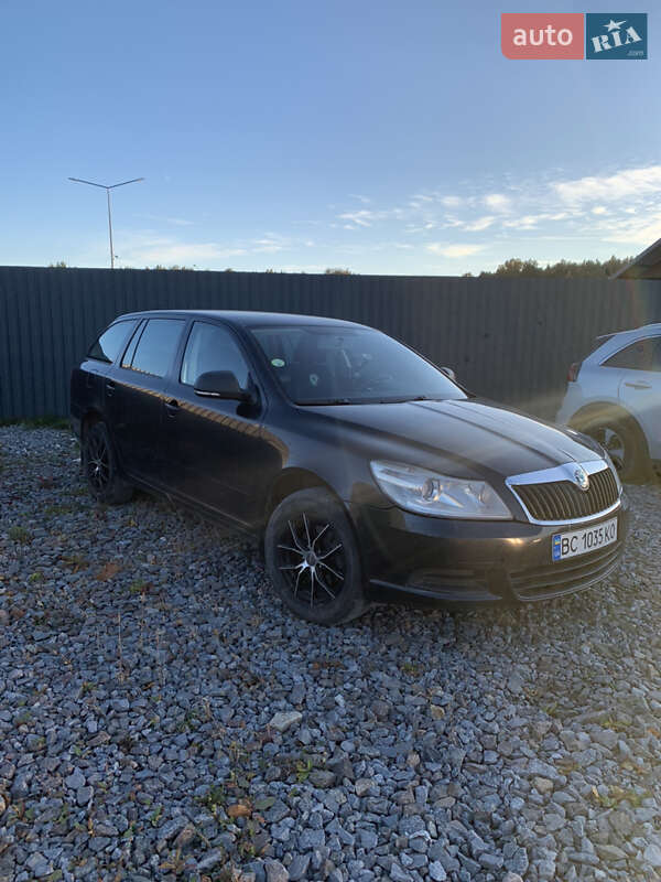 Универсал Skoda Octavia 2012 в Львове