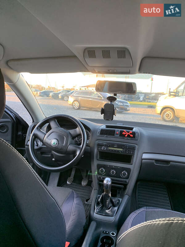 Универсал Skoda Octavia 2012 в Львове