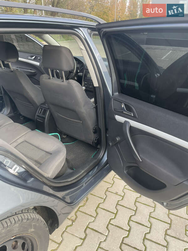 Універсал Skoda Octavia 2005 в Хмельницькому