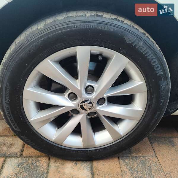 Универсал Skoda Octavia 2018 в Ровно