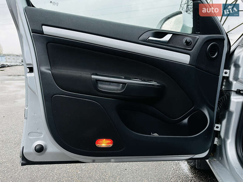 Универсал Skoda Octavia 2012 в Харькове