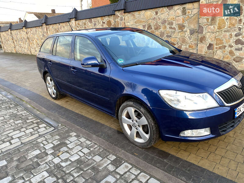 Универсал Skoda Octavia 2013 в Костополе