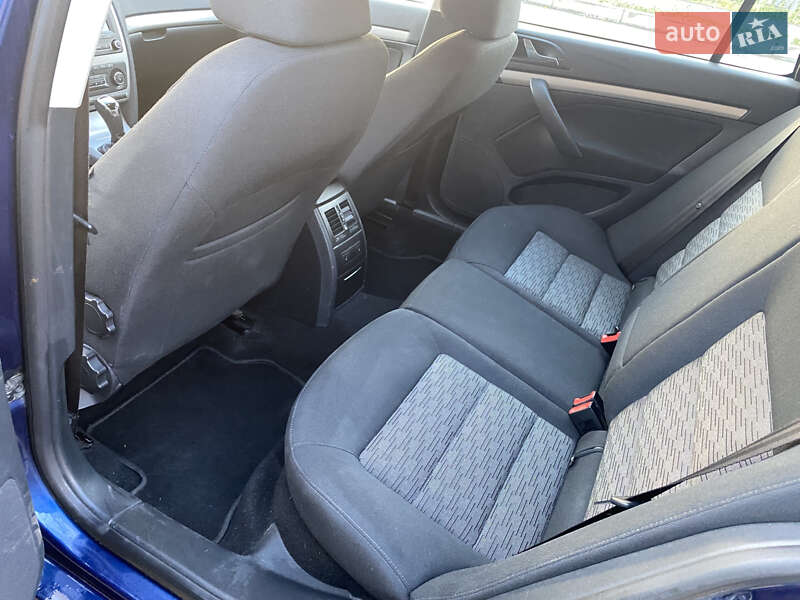 Универсал Skoda Octavia 2013 в Костополе