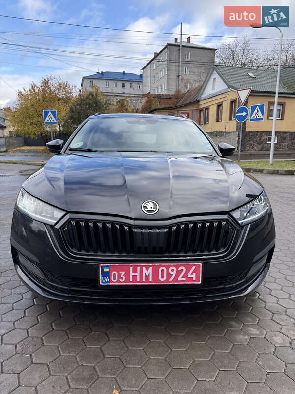 Универсал Skoda Octavia 2021 в Луцке