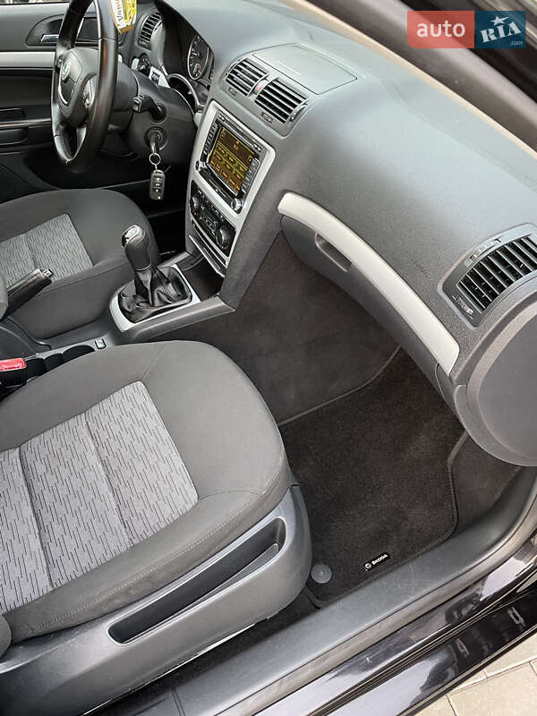 Универсал Skoda Octavia 2011 в Ровно фото 60 Универсал Skoda Octavia 2011 в Ровно
