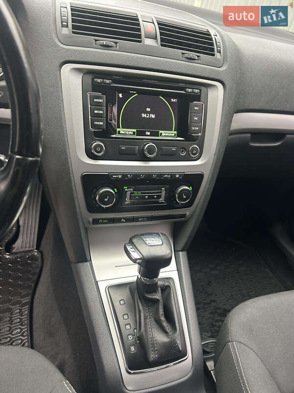 Универсал Skoda Octavia 2012 в Киеве фото 10 Универсал Skoda Octavia 2012 в Киеве