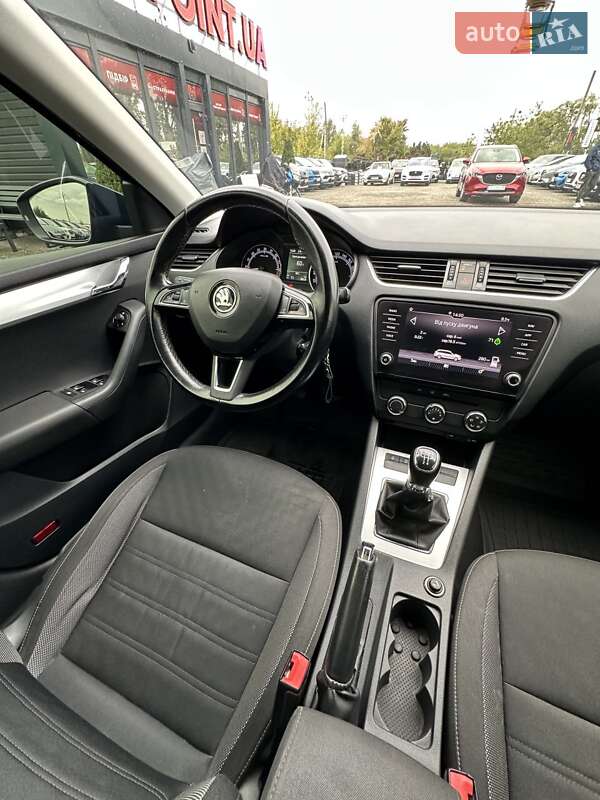 Універсал Skoda Octavia 2017 в Білогородці фото 17 Універсал Skoda Octavia 2017 в Білогородці