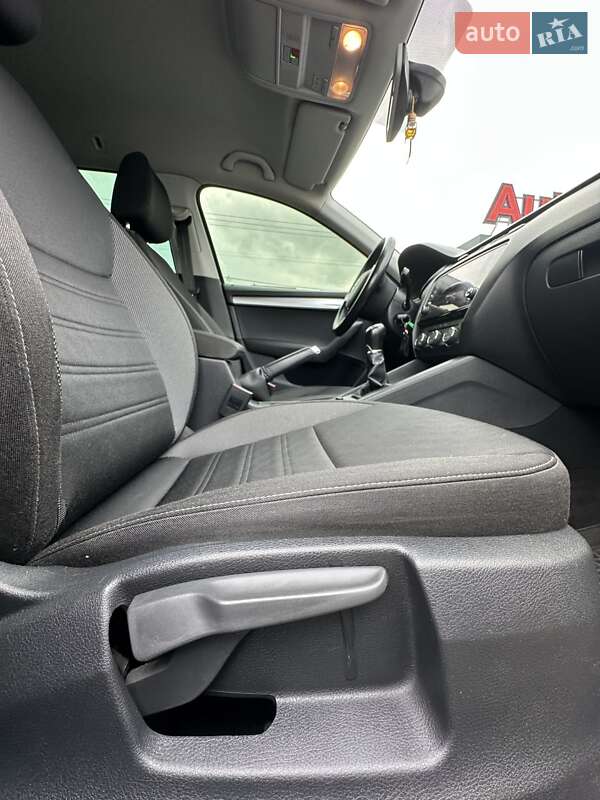 Універсал Skoda Octavia 2017 в Білогородці фото 26 Універсал Skoda Octavia 2017 в Білогородці