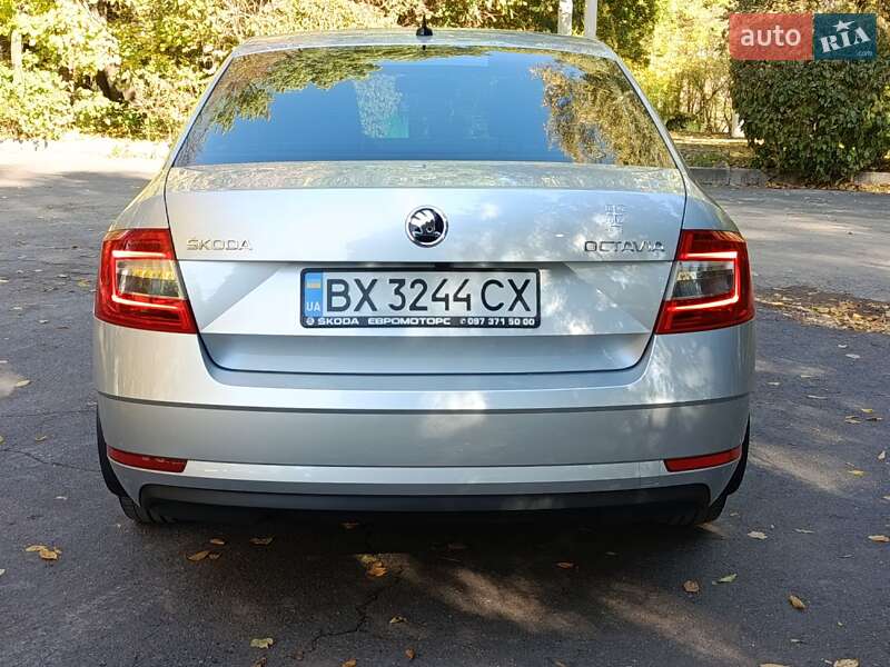 Лифтбек Skoda Octavia 2020 в Волочиске