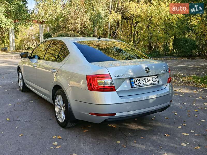 Лифтбек Skoda Octavia 2020 в Волочиске