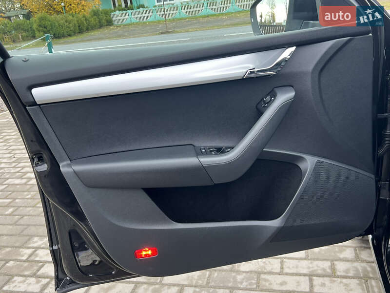 Универсал Skoda Octavia 2015 в Лопатине фото 13 Универсал Skoda Octavia 2015 в Лопатине