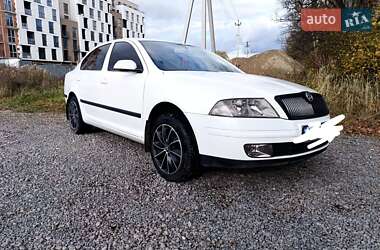Лифтбек Skoda Octavia 2005 в Николаеве