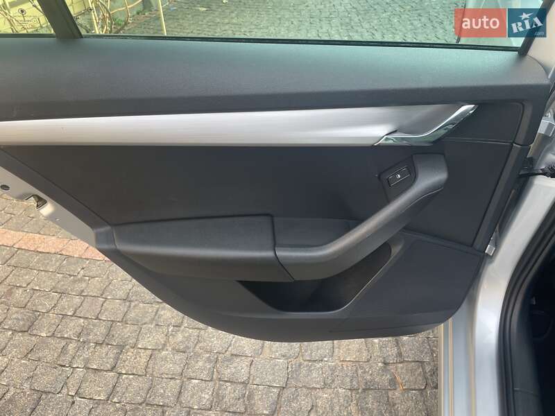 Універсал Skoda Octavia 2020 в Дніпрі
