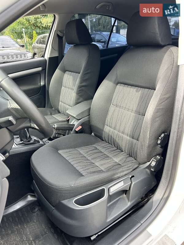 Универсал Skoda Octavia 2010 в Сумах фото 15 Универсал Skoda Octavia 2010 в Сумах