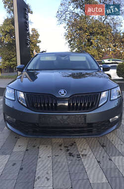 Универсал Skoda Octavia 2017 в Ужгороде