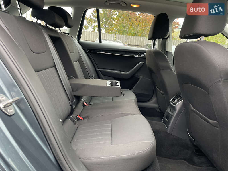 Универсал Skoda Octavia 2019 в Луцке фото 34 Универсал Skoda Octavia 2019 в Луцке