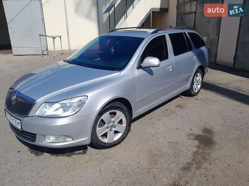 Универсал Skoda Octavia 2011 в Черновцах фото 4 Универсал Skoda Octavia 2011 в Черновцах