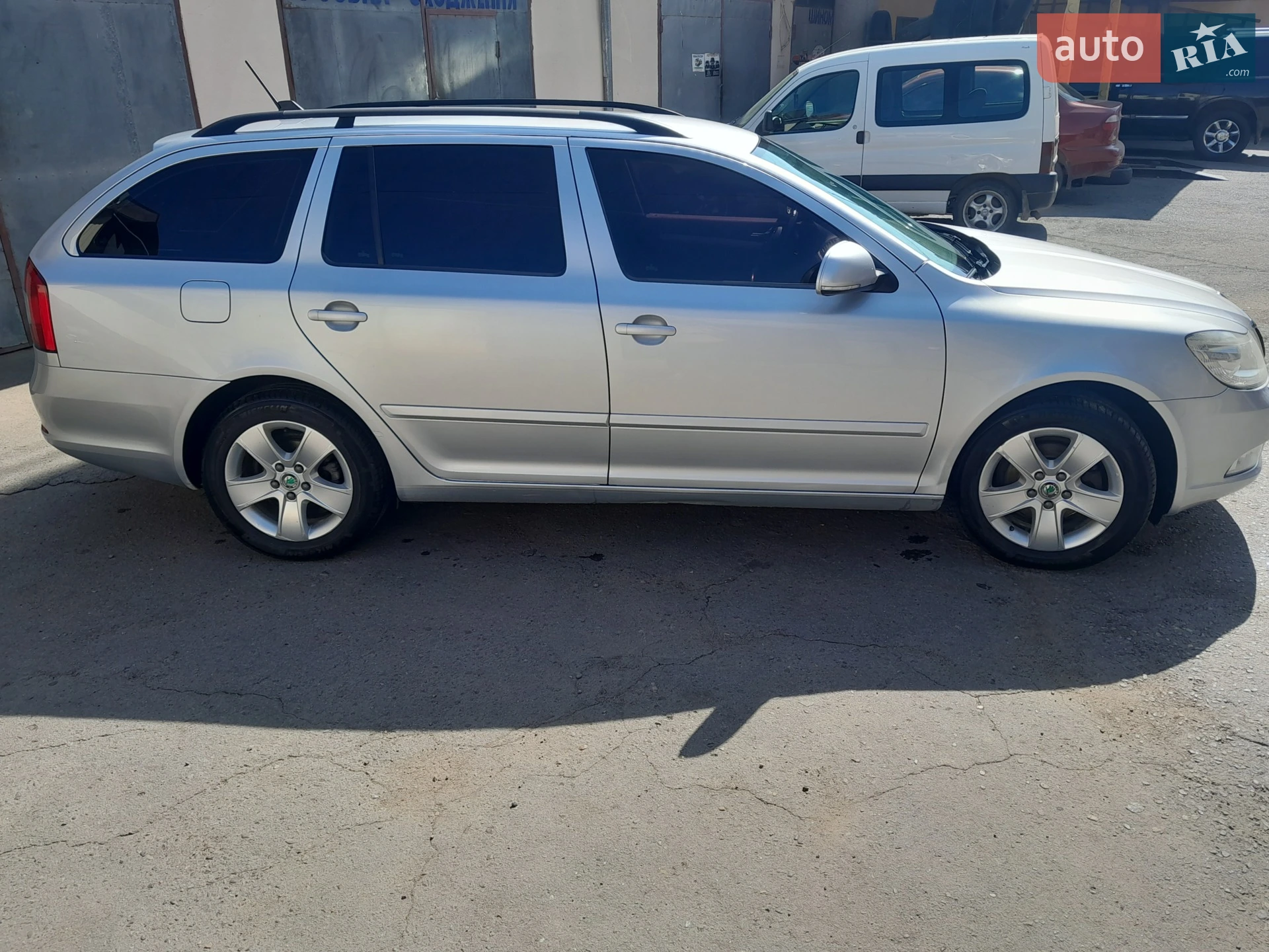 Skoda Octavia 2011 VIN TMBHT61ZXC2067174 фото оголошення 7 з 12