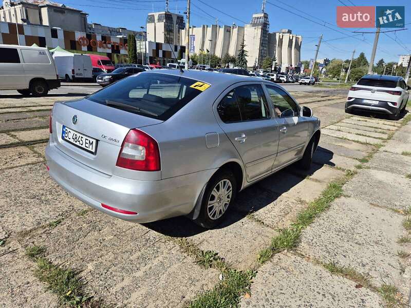 Лифтбек Skoda Octavia 2010 в Львове фото 2 Лифтбек Skoda Octavia 2010 в Львове