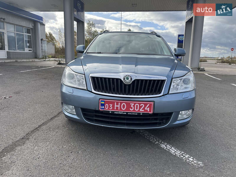 Универсал Skoda Octavia 2010 в Бродах фото 12 Универсал Skoda Octavia 2010 в Бродах