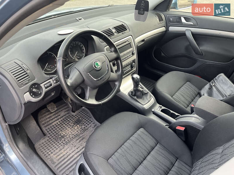Универсал Skoda Octavia 2010 в Бродах фото 15 Универсал Skoda Octavia 2010 в Бродах