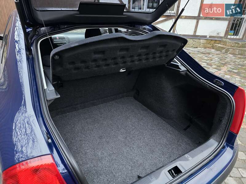 Лифтбек Skoda Octavia 2012 в Полтаве фото 101 Лифтбек Skoda Octavia 2012 в Полтаве