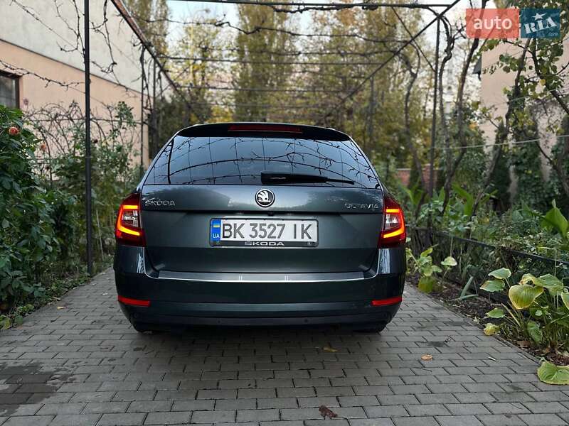 Универсал Skoda Octavia 2018 в Ужгороде фото 5 Универсал Skoda Octavia 2018 в Ужгороде