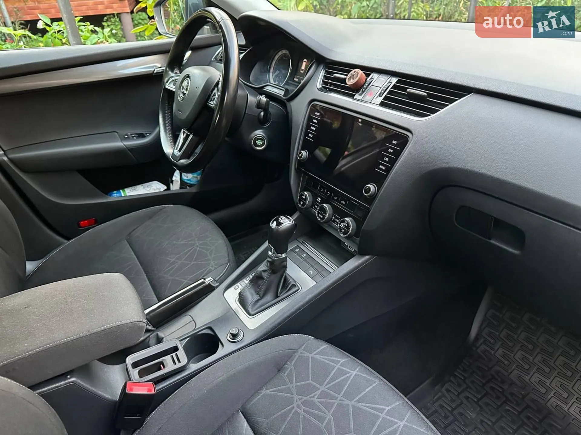 2018 Skoda Octavia - мініатюра 35