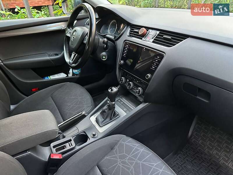 Универсал Skoda Octavia 2018 в Ужгороде фото 34 Универсал Skoda Octavia 2018 в Ужгороде