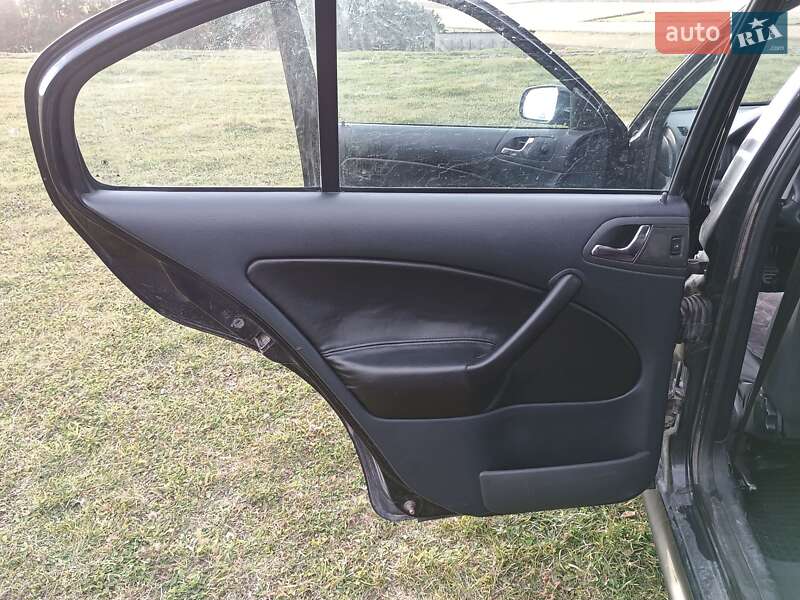 Лифтбек Skoda Octavia 2001 в Лановцах фото 8 Лифтбек Skoda Octavia 2001 в Лановцах