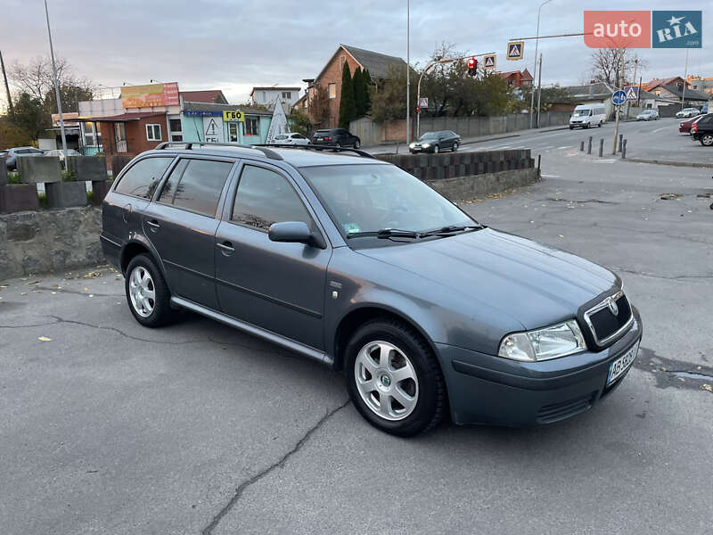 Универсал Skoda Octavia 2004 в Виннице
