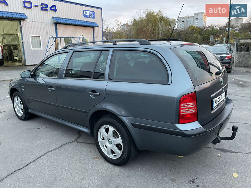 Универсал Skoda Octavia 2004 в Виннице