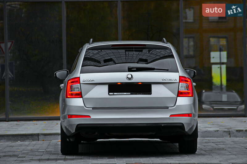 Універсал Skoda Octavia 2017 в Дніпрі