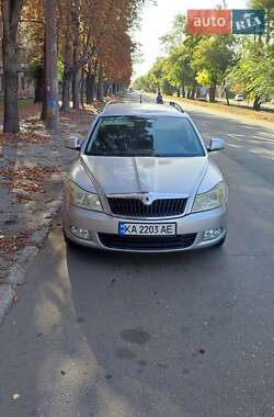 Універсал Skoda Octavia 2010 в Кривому Розі