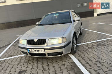 Лифтбек Skoda Octavia 2005 в Киеве