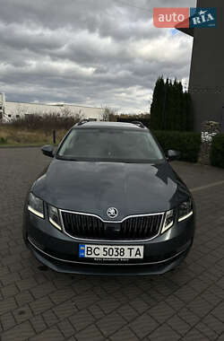 Универсал Skoda Octavia 2017 в Стрые