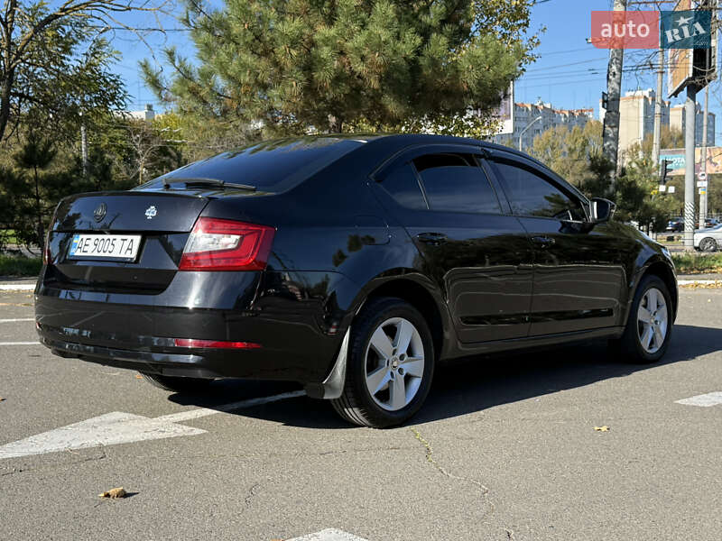 Лифтбек Skoda Octavia 2017 в Одессе