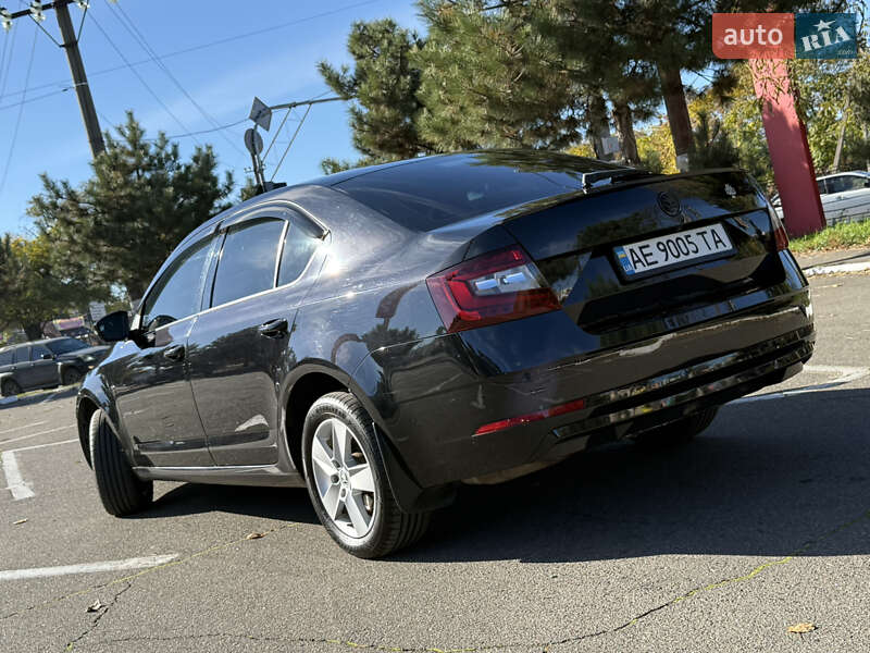 Лифтбек Skoda Octavia 2017 в Одессе