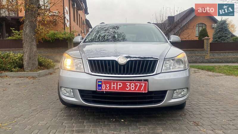 Універсал Skoda Octavia 2010 в Таращі