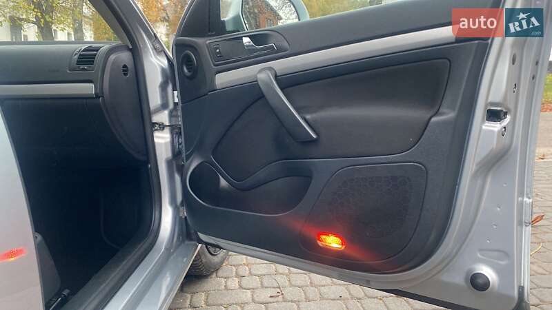 Універсал Skoda Octavia 2010 в Таращі