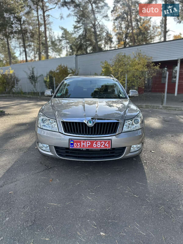 Skoda Octavia 2012 Skoda Octavia 2012