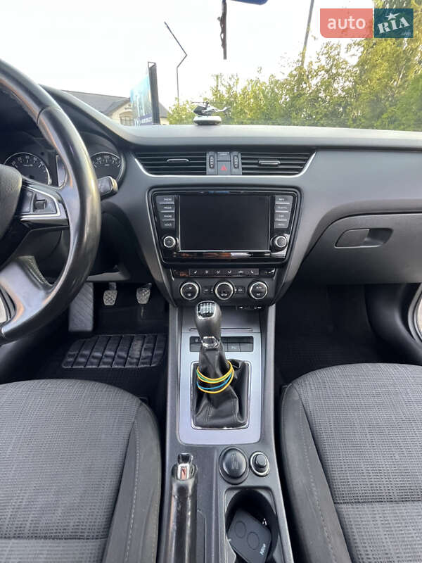 Лифтбек Skoda Octavia 2014 в Сельцо