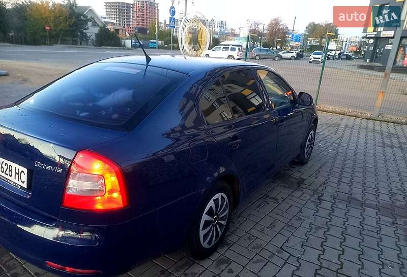 Лифтбек Skoda Octavia 2011 в Ивано-Франковске фото 2 Лифтбек Skoda Octavia 2011 в Ивано-Франковске