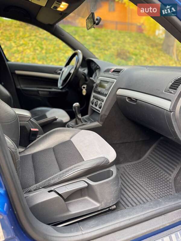 Універсал Skoda Octavia 2007 в Острозі