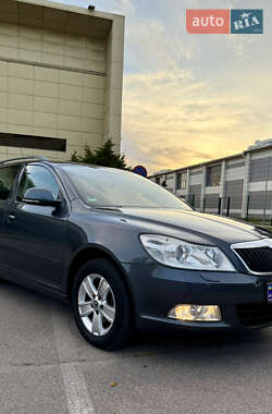 Универсал Skoda Octavia 2010 в Запорожье