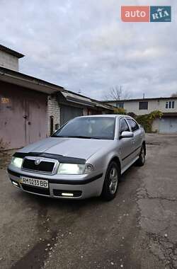 Ліфтбек Skoda Octavia 2003 в Житомирі
