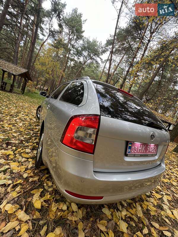 Универсал Skoda Octavia 2010 в Ровно фото 19 Универсал Skoda Octavia 2010 в Ровно
