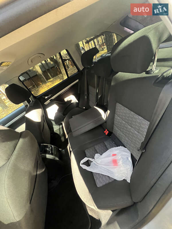 Универсал Skoda Octavia 2010 в Ровно фото 33 Универсал Skoda Octavia 2010 в Ровно