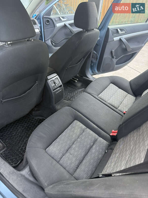 Универсал Skoda Octavia 2009 в Львове